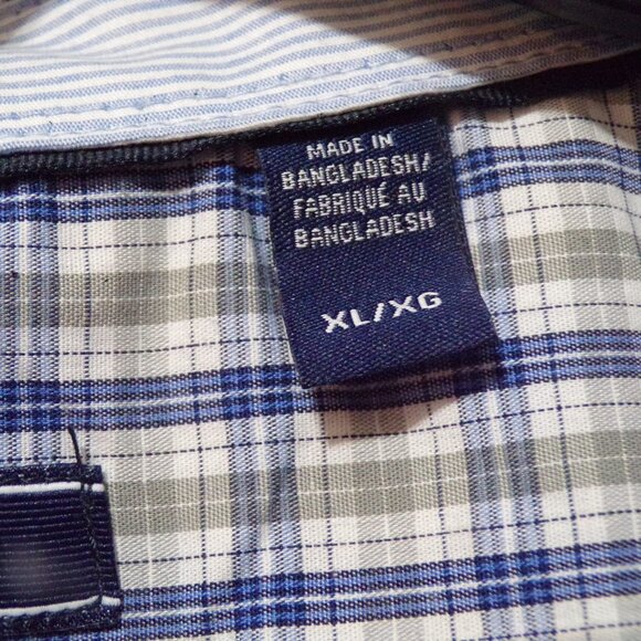 IZod NWT Dress Shirt XL Blue & White Striped - Picture 4 of 5